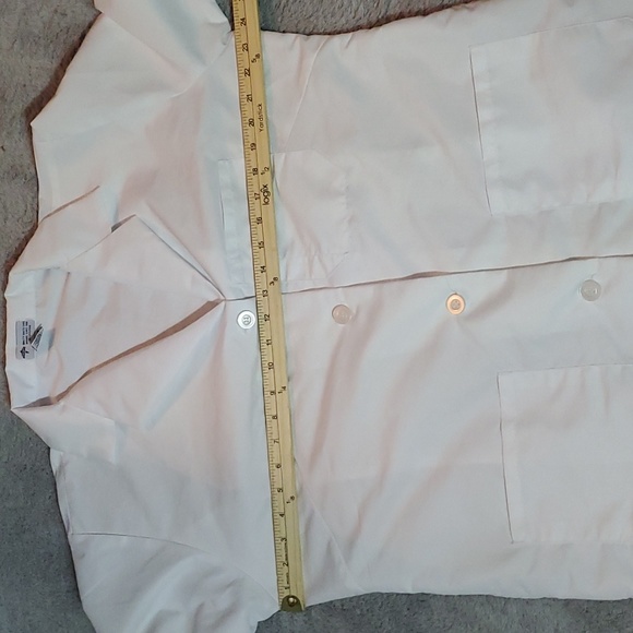 Medline MDT11WHT16E Women's Staff Length Lab Coat, White, Size 16 - Picture 3 of 8
